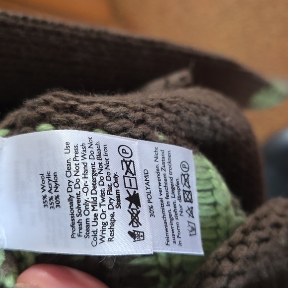 Eddie Bauer zip-front cowichan cardigan - Picture 8 of 8